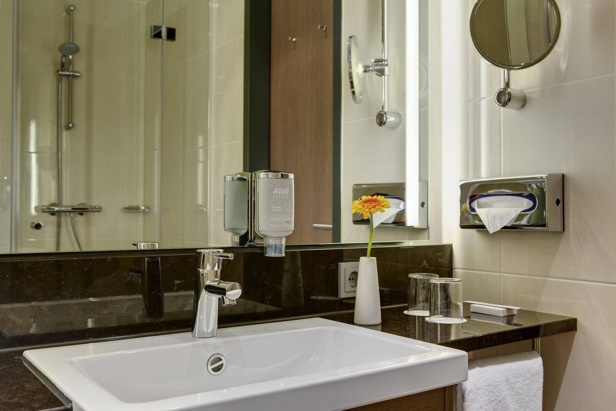 Intercityhotel Hauptbahnhof Hotel