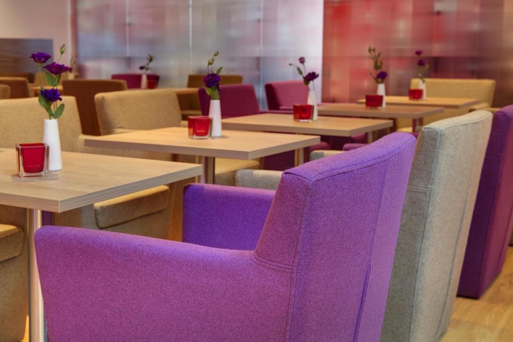 Intercityhotel Hauptbahnhof Hotel