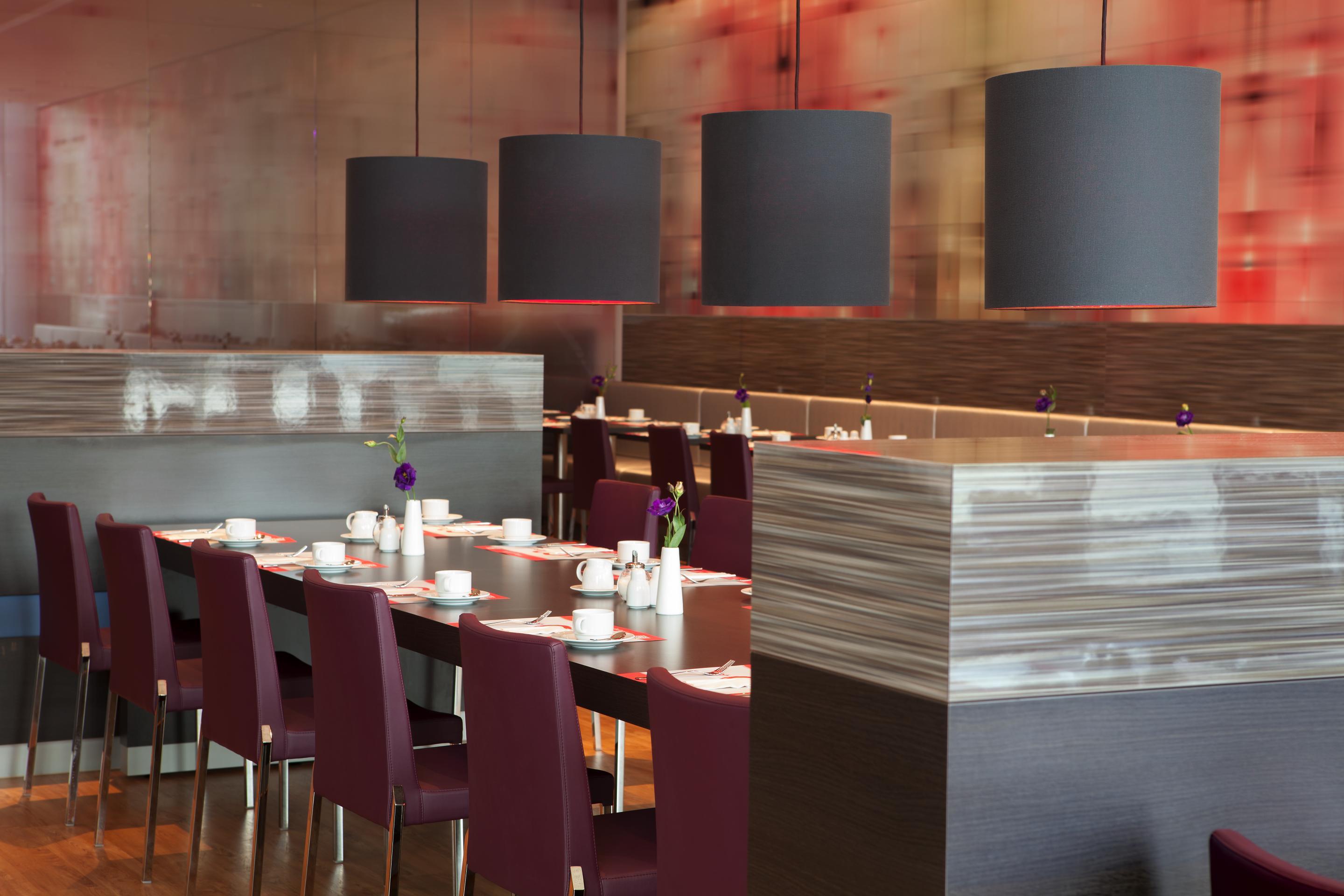 Intercityhotel Hauptbahnhof Hotel 4*