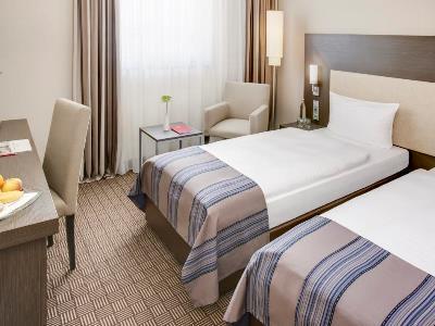 Intercityhotel Hauptbahnhof 4* Berlin