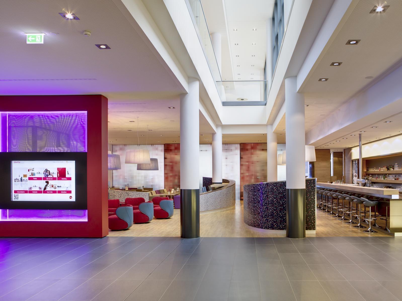 Hotel Intercityhotel Hauptbahnhof 4*