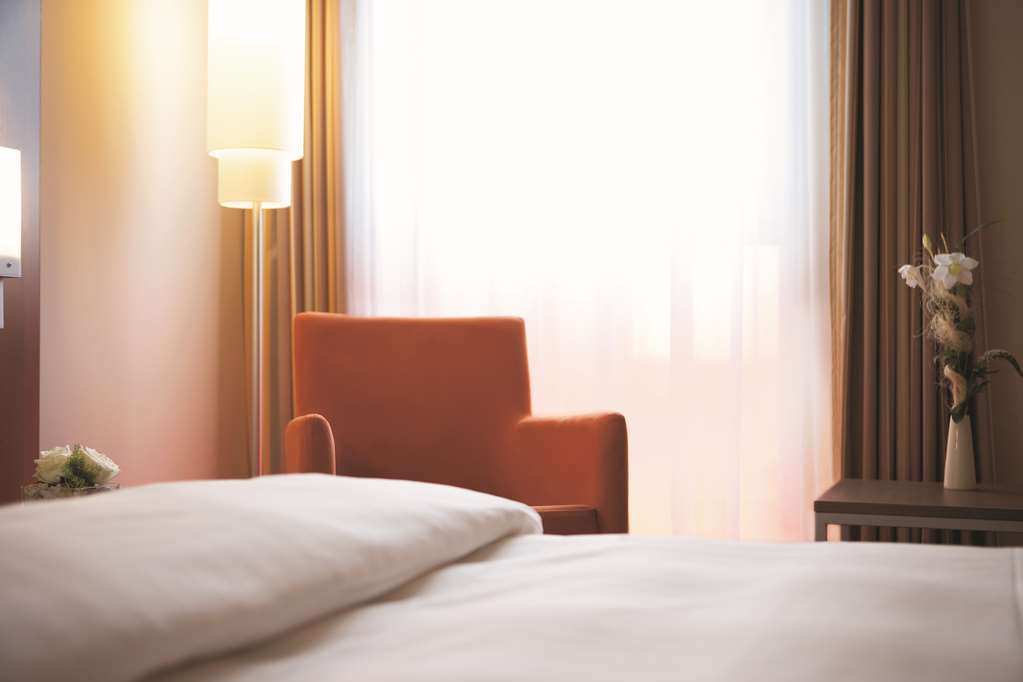 Intercityhotel Hauptbahnhof Hotel 4*