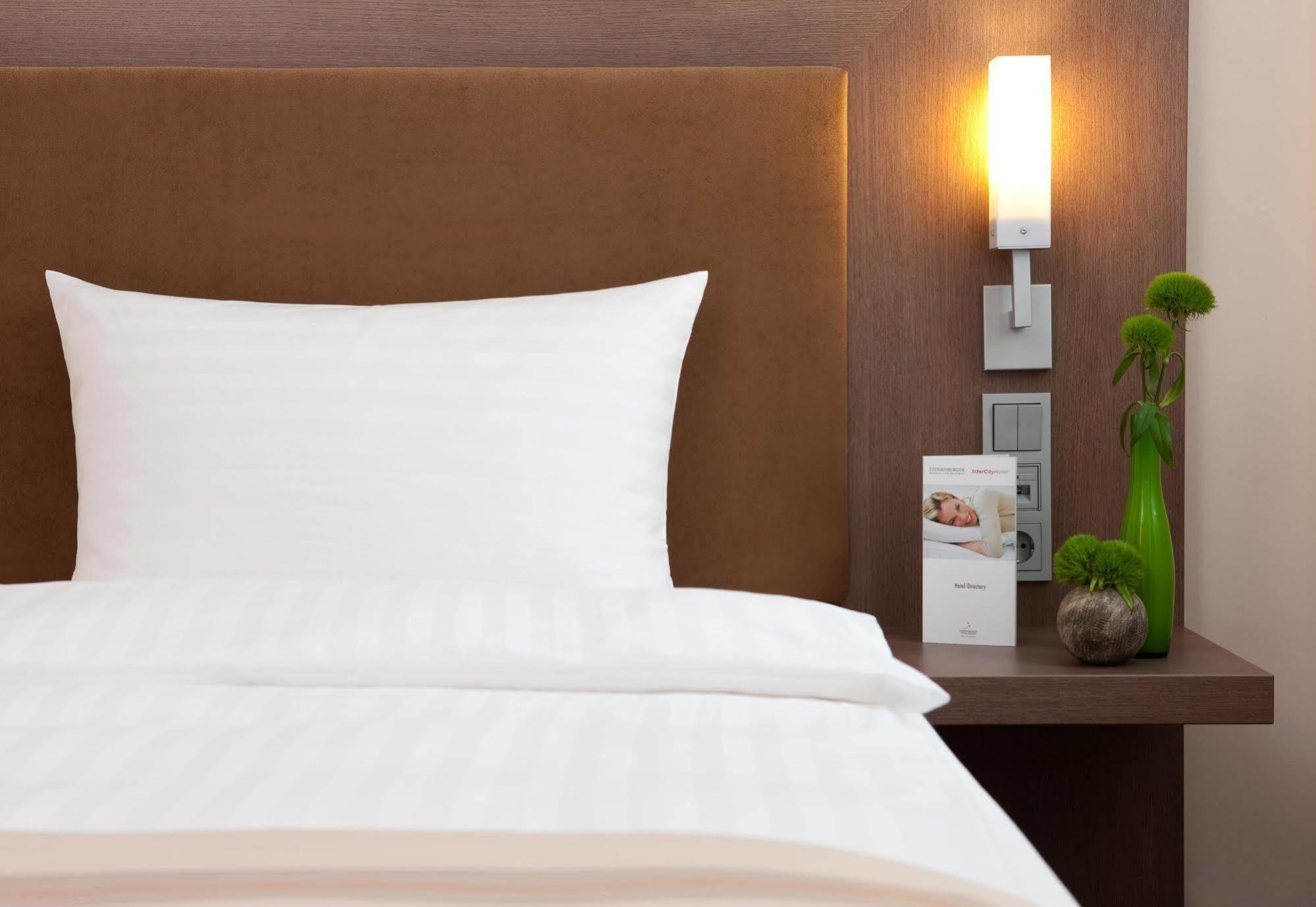 Intercityhotel Hauptbahnhof 4* Berlin