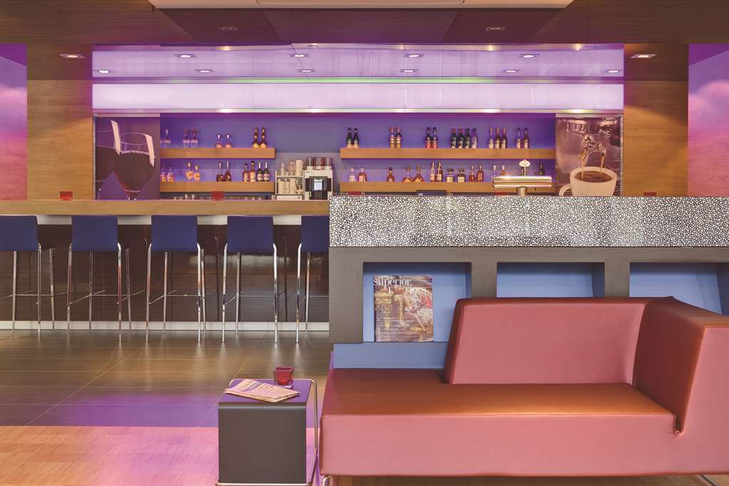 Hotel Intercityhotel Hauptbahnhof 4*